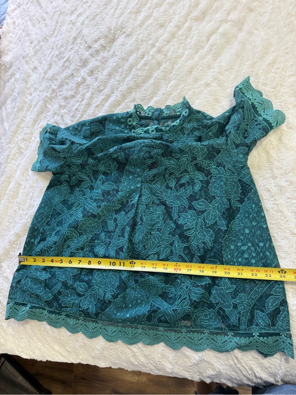 Anthropologie HD in Paris Lace Meadows Peacock Blouse Teal Size 12 - Picture 7 of 9